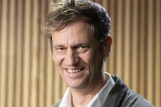 Hrozí protesty jako po Floydovi. Zastřelení ženy agentem je skandál, říká amerikanista